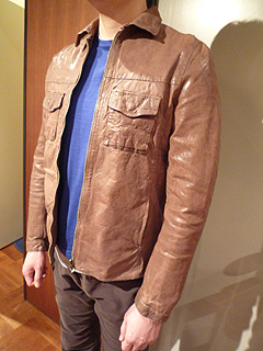 STILL BY HAND
�������U�[�V���c�u���]��