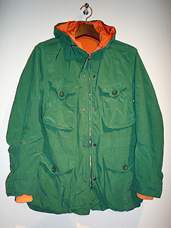 TOMORROWLAND
���C���[�h�}�E���e���p�[�J