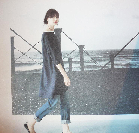 Porter des boutons
�����s�[�X