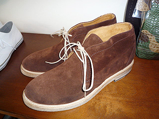 BUTTERO
�f�U�[�g�u�[�c