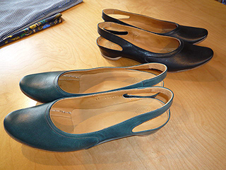 BUTTERO
�X�g���b�v�V���[�Y