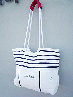 SAINT JAMES
�L�����o�X�V�����_�[