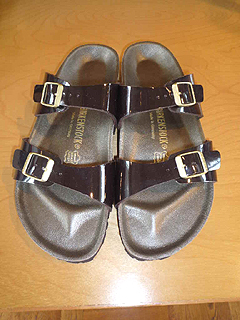 BIRKENSTOCK
�G�i�����T���_���i�u���E���G�i�����j