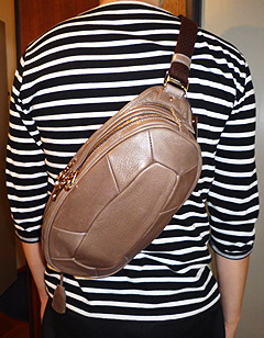 aniary
�\�t�g���U�[�^�[�g���V�����_�[