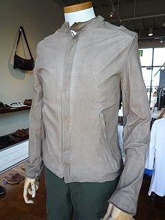 Sisii
�E�H�b�V���u�����U�[�V���O�����C�_�[�X