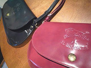 IL BIZONTE
�V�����_�[�o�b�O