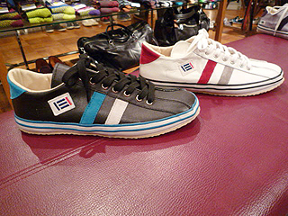 maccheronian
���U�[�X�j�[�J�[