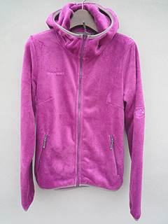 MAMMUT
���t�g�W���P�b�g