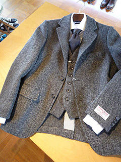 TOMORROWLAND
�n���X�c�B�[�h�W���P�b�g
�n���X�c�B�[�h���F�X�g
���C�h�X�v���b�h�J���[�V���c