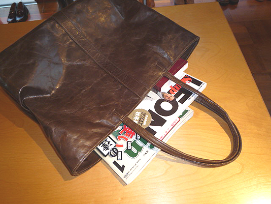 aniary
�V���v���g�[�g