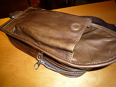 aniary
�V�����_�[�o�b�O