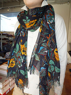 SOULEIADO
ROSE BUD �X�g�[���i�u���b�N�j