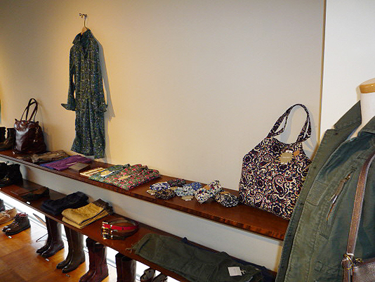 Web��������Ȃ��A�V��E�F�A������Ȃ為�А������X�ŁI