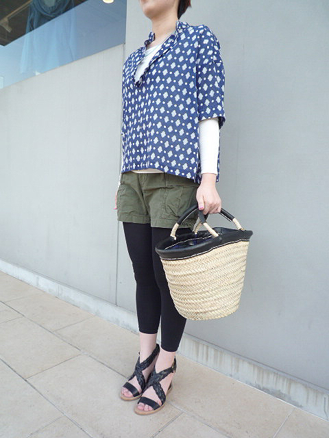 SOULEADO�i�v�����g�u���E�X�j
Glacon�i�C���i�[�j
or slow�i�J�[�S�V���[�c�j
BUTTERO�i�E�F�b�W�T���_���j
SOULEIADO�i�J�S�o�b�O�j