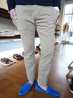 SOLID
�RD�p�^�[���p���c
POSITANO
�h���C�r���O�V���[�Y