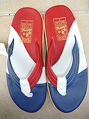 ISLAND SLIPPER
�g���R���[���J���[�T���_��