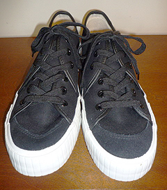 RHYTHM FOOTWEAR
�L�����o�X�X�j�[�J�[�i�t�����g�j