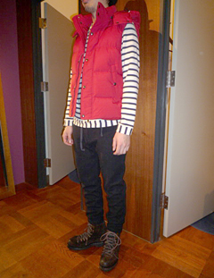 DOWN VEST�iTATRAS�j
KNIT�iLOLO�j
PANTS�iBLUE WORK�j
BOOTS�iBUTTERO�j