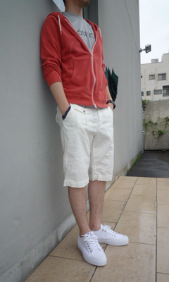 DELICIOUS�i�p�[�J�AT�V���c�j
SOLID�i�R�b�g�����l���V���[�g�p���c�j