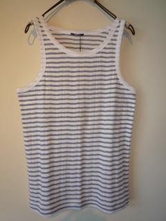 TOMORROWLAND�i�^���N�g�b�v�j