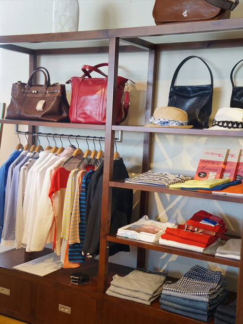 IL BISONTE�i�V�����_�[�o�b�O�j