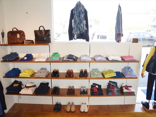 IL BISONTE�i�V�����_�[�o�b�O�j