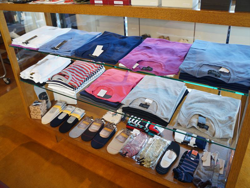 IL BISONTE�i�V�����_�[�o�b�O�j