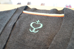 SIDE SLOPE�i�T�C�h�X���[�v�jV�l�b�N�J�[�f�B�K��