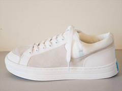 RFW(���Y���t�b�g�E�F�A)�X�j�[�J�[