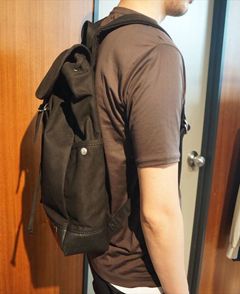 CYCLUS �o�b�N�p�b�N�i�u���b�N�j