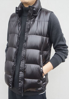 �_�E���x�X�g TATRAS�^�j�b�g KURO