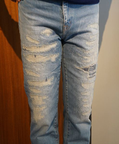 �W�[���Y�iKURO�j