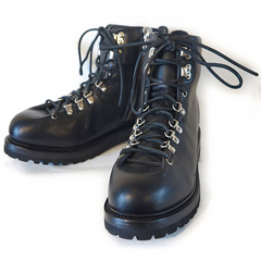 �}�E���e���u�[�c�iBUTTERO�j