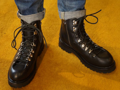 �}�E���e���u�[�c�iBUTTERO�j