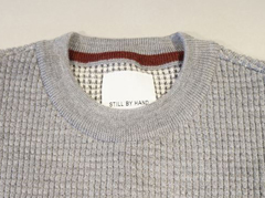 STILL BY HAND�F�N���[�l�b�N�Z�[�^�[