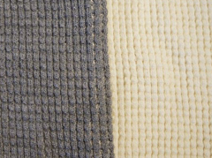 STILL BY HAND�F�N���[�l�b�N�Z�[�^�[