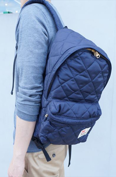 Traditional Weatherwear�F�f�C�p�b�N