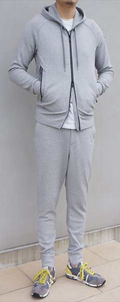 �p�[�J�[(TATRAS)�^�p���c(TATRAS)�^�X�j�[�J�[(PREMIATA WHITE)