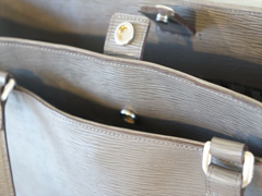 aniary�FWaveLeather�V���[�Y�i�g�[�g�o�b�O�j