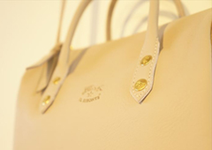 ILBISONTE 2way�V�����_�[�o�b�O