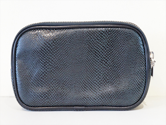 aniary �N���b�`�o�b�O