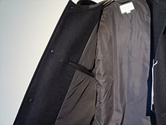 �R�[�g�iSTILL BY HAND�j