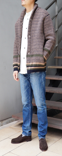 TOMORROWLAND - �V���[���J���[�j�b�g